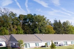 Avon Lake OH Apartment Rentals Redwood Hampshire Highlands Back Pond